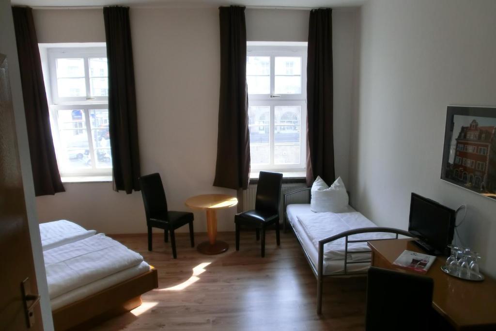Hotel Schweizer Hof Halle  Ruang foto