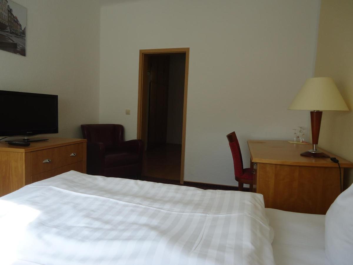 Hotel Schweizer Hof Halle  Bagian luar foto